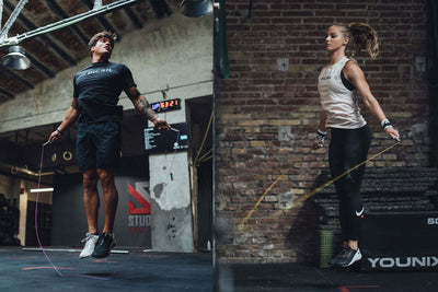 Dos atletas PICSIL saltando a la comba