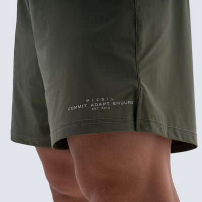 Essenciais Curtos para Homens FY26 